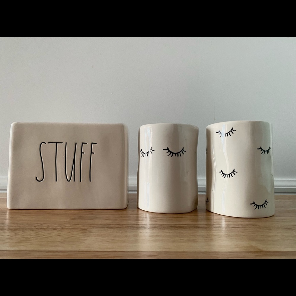 RAE DUNN BATHROOM SET